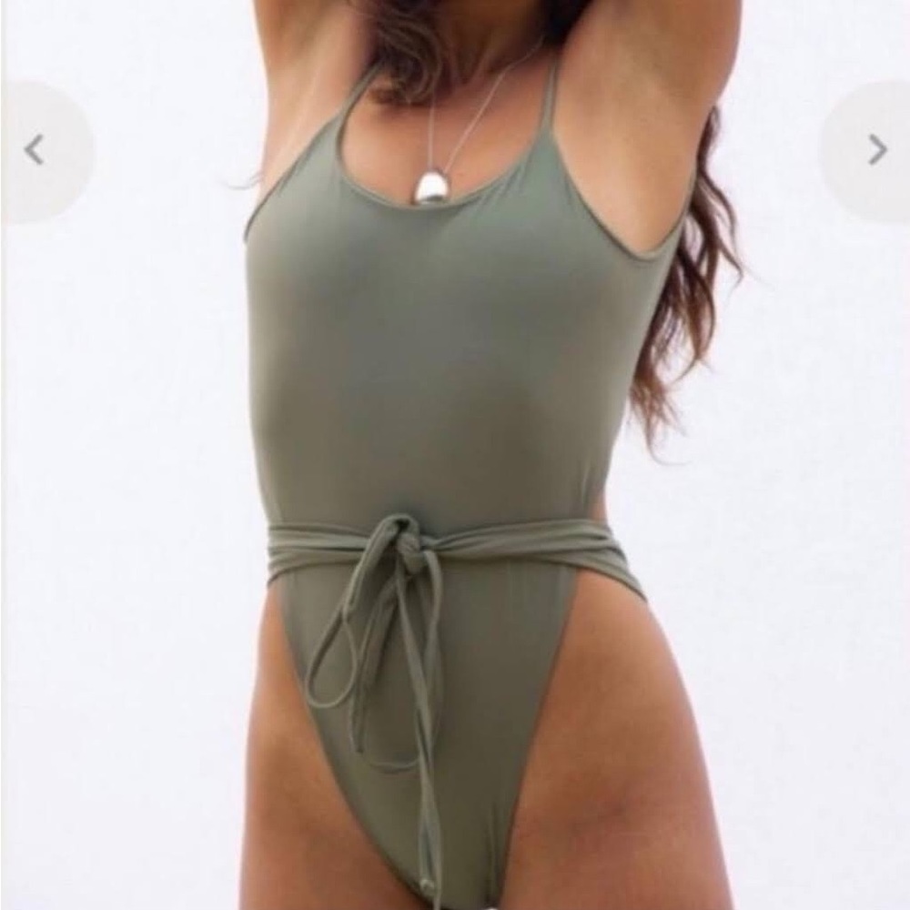 Free people Mare perpetual essential one piece swimsuit size medium